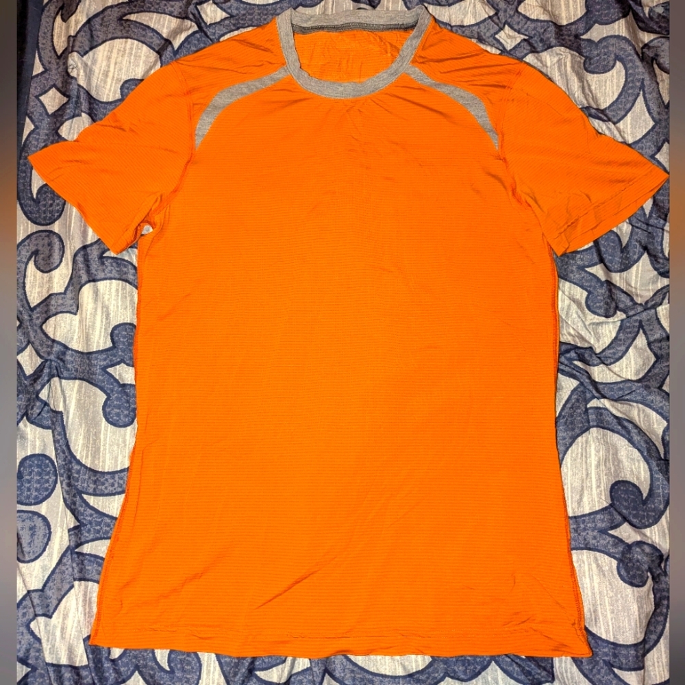 Lululemon dri-fit T-shirt